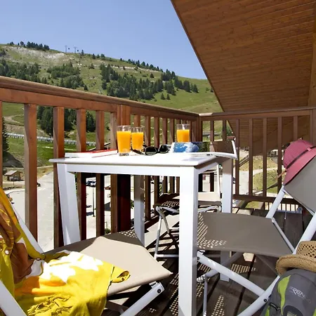 Odalys Les Balcons D'aurea 4* 奥瑞斯