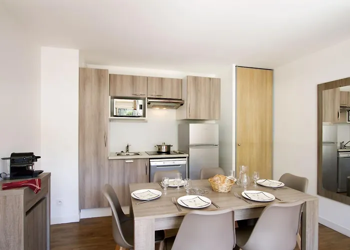 Residence Odalys Les Balcons D'Aurea 4*