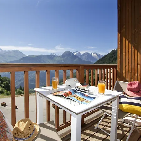 Odalys Les Balcons D'aurea Aparthotel Auris