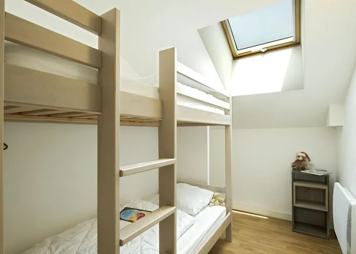 Residence Odalys Les Balcons D'Aurea شقة فندقية 4*