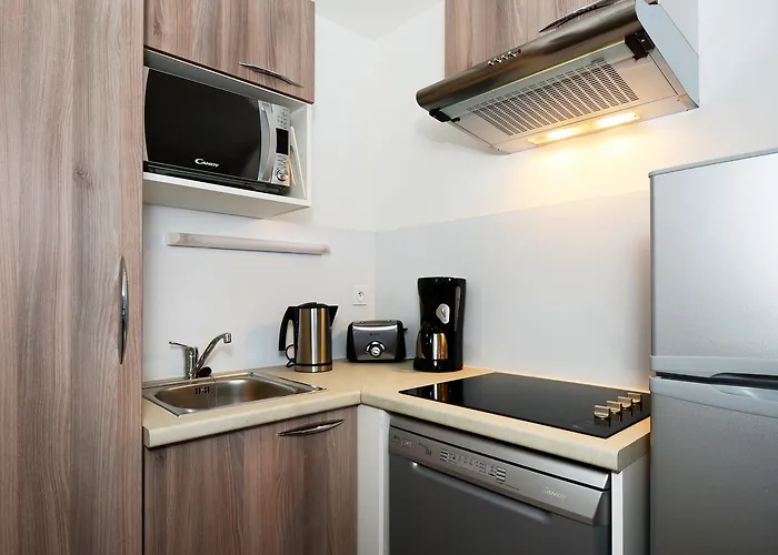 Residence Odalys Les Balcons D'Aurea شقة فندقية