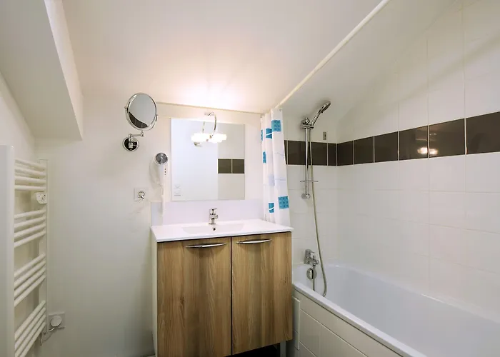Residence Odalys Les Balcons D'Aurea 4* أوري